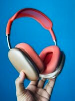 Hoco W55 Wireless Headphones Pink - Image 4